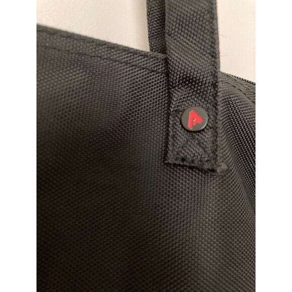 Athalon Black Zippered Nylon Tote Bag - Picture 2 of 6